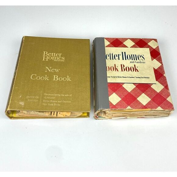 Vtg Better Homes And Gardens HC Cookbooks 1948 & 1965 Gold Souvenir Edition - 2 - Picture 1 of 13